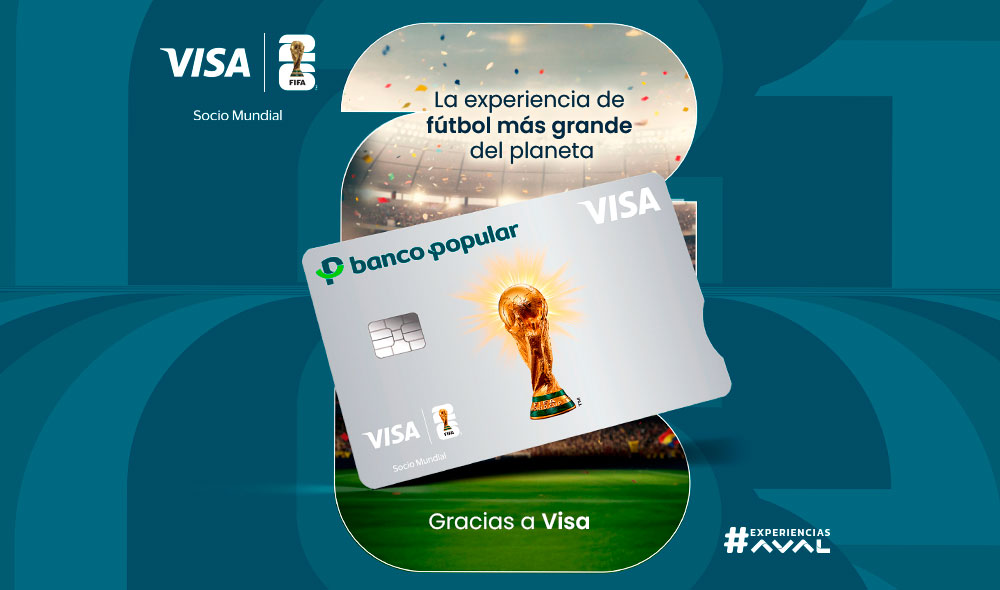 Pareja abriendo su cuenta para Ahorrar del popular en una tablet.