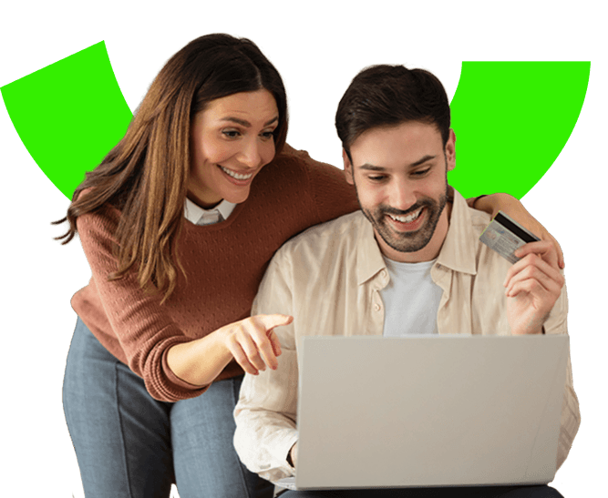 hombre y mujer con laptop