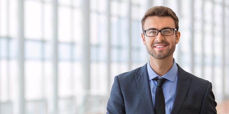 Empleado con una cuenta nomina de Banco Popular